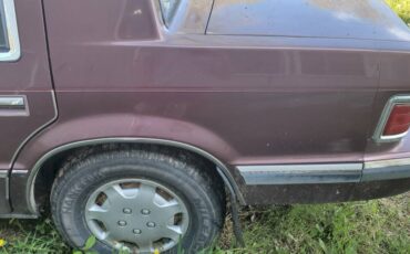 Dodge-dynasty-1990-custom-3