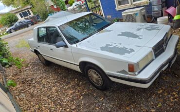 Dodge-dynasty-1990-white-10