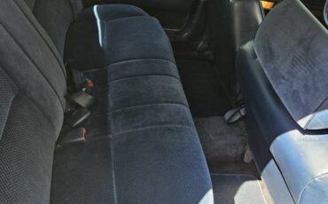 Dodge-dynasty-1990-white-11