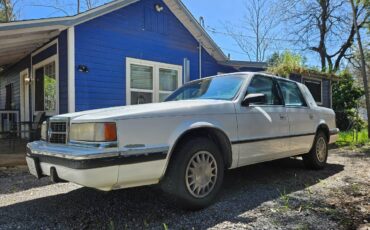 Dodge-dynasty-1990-white-15
