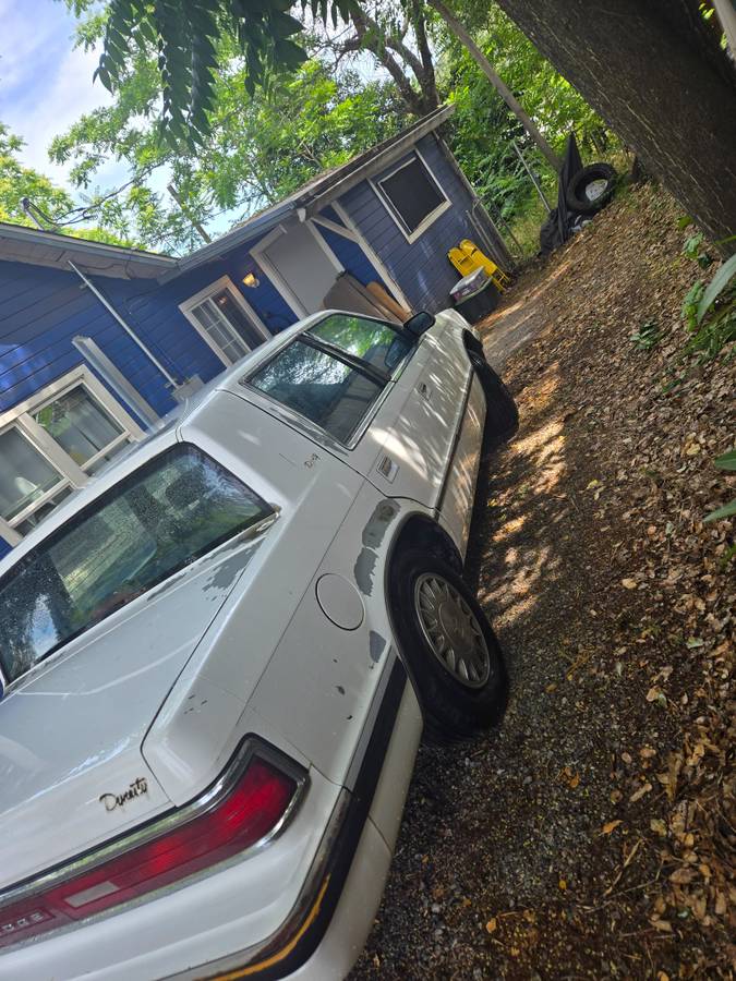 Dodge-dynasty-1990-white-7