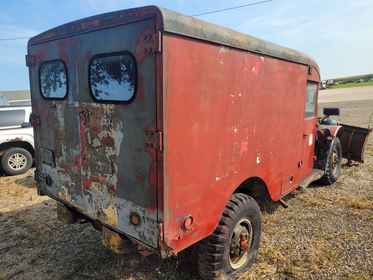 Dodge-m43-ambulance-4x4-1951-custom-20
