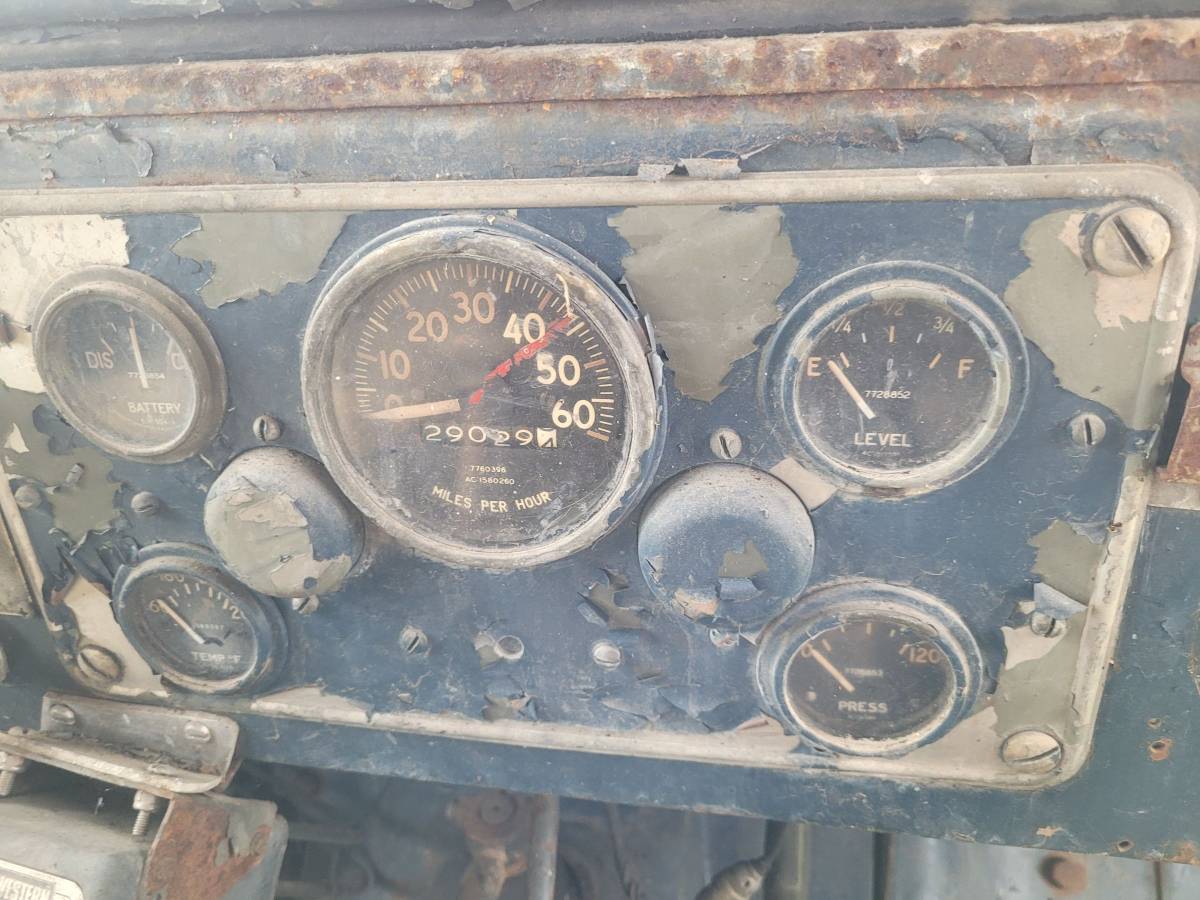 Dodge-m43-ambulance-4x4-1951-custom-9
