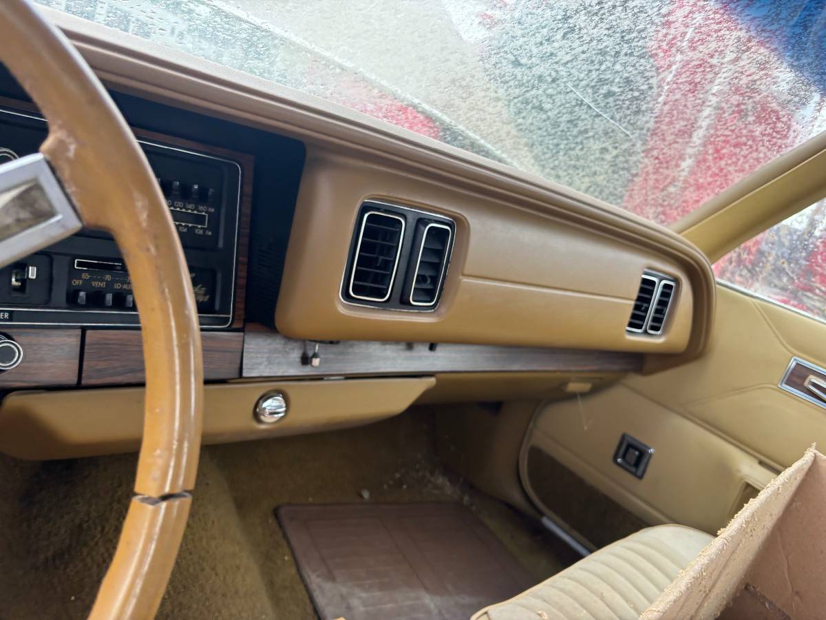 Dodge-monaco-1977-custom-15