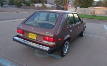 Dodge-omni-1984-3