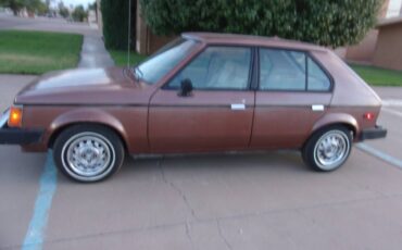 Dodge-omni-1984