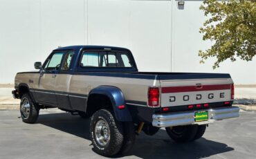 Dodge-other-pickups-w350-5.9l-4x4-12-valve-cummins-1993-blue-1
