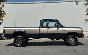 Dodge-other-pickups-w350-5.9l-4x4-12-valve-cummins-1993-blue-10