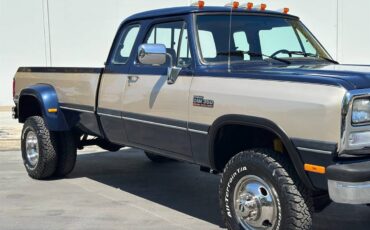Dodge-other-pickups-w350-5.9l-4x4-12-valve-cummins-1993-blue-2