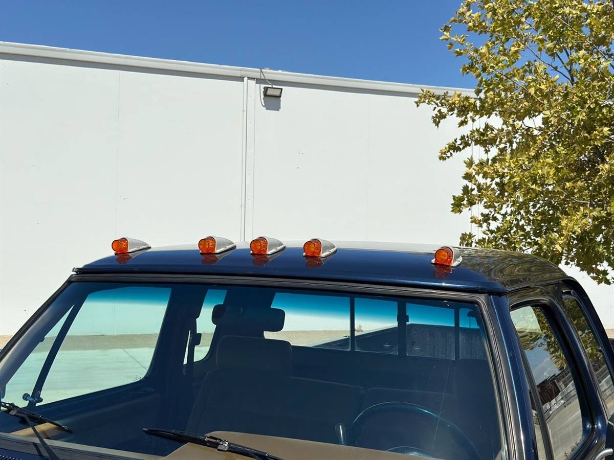 Dodge-other-pickups-w350-5.9l-4x4-12-valve-cummins-1993-blue-34