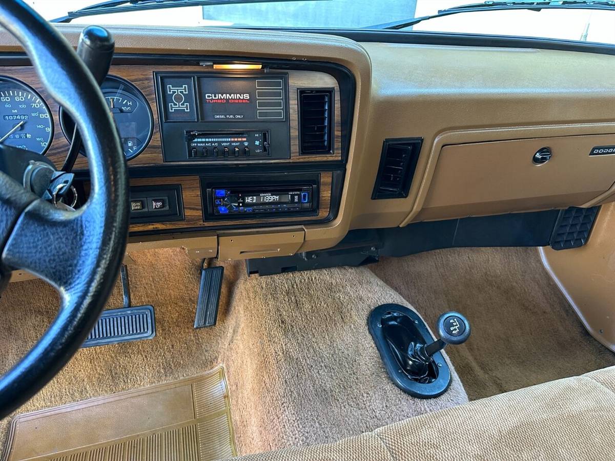 Dodge-other-pickups-w350-5.9l-4x4-12-valve-cummins-1993-blue-44