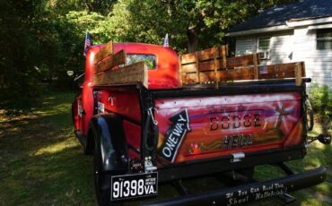 Dodge-pickup-1950-red-17