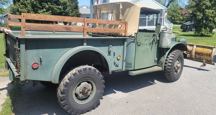 Dodge-power-wagon-m37-1966-green-2
