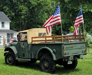 Dodge-power-wagon-m37-1966-green-4