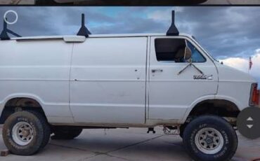 Dodge-ram-1500-1984-white-8