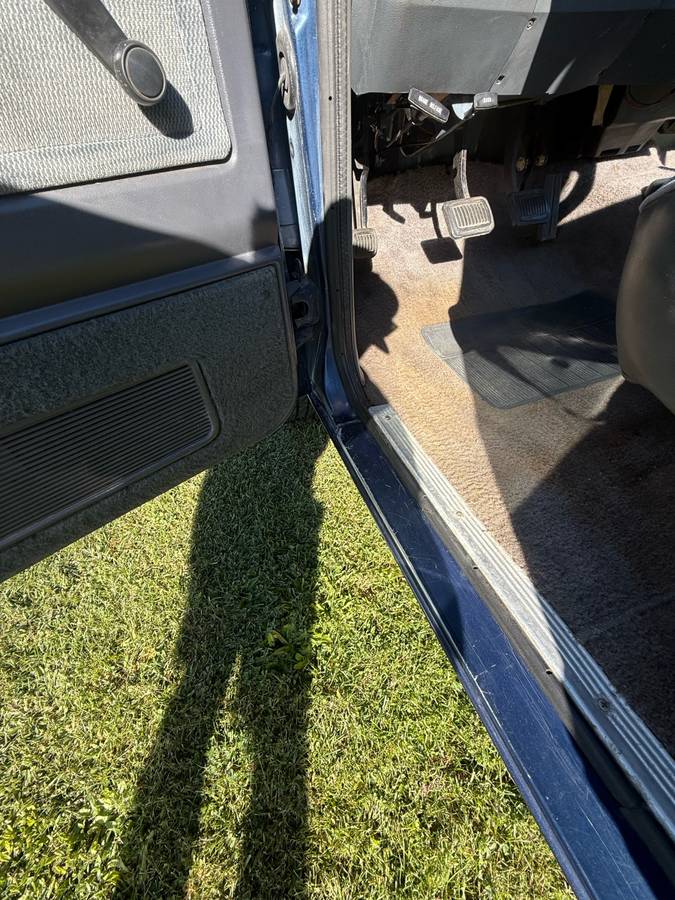 Dodge-ram-1500-1992-blue-13