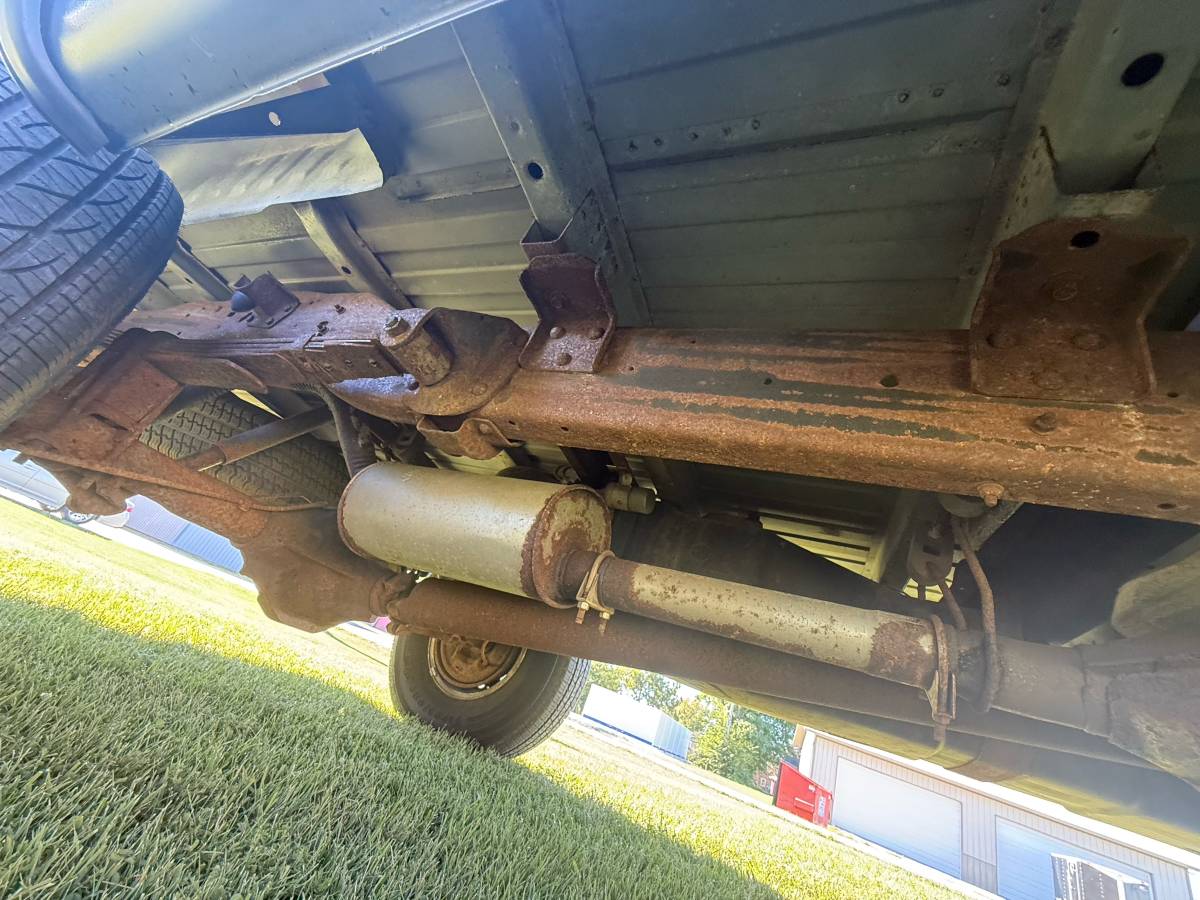 Dodge-ram-1500-1992-blue-16