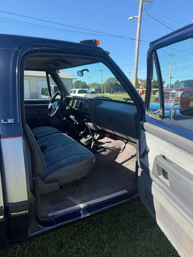 Dodge-ram-1500-1992-blue-4