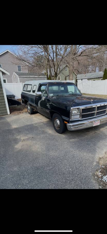 Dodge-ram-1500-1993-black-1