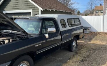 Dodge-ram-1500-1993-black