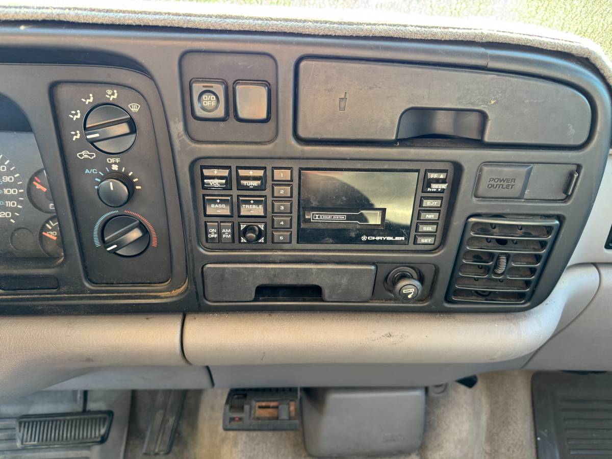 Dodge-ram-1500-1994-blue-9