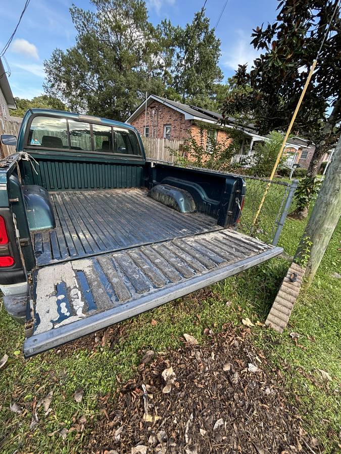 Dodge-ram-1500-1995-green-12