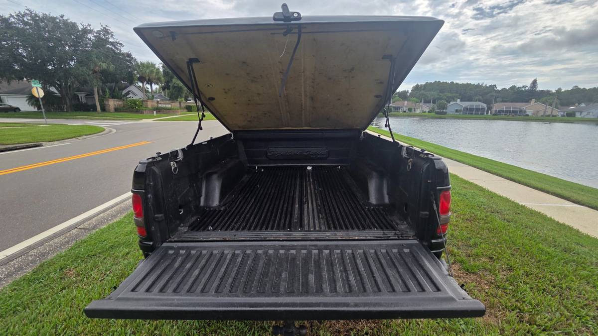 Dodge-ram-1500-crew-cab-magnum-1995-black-11