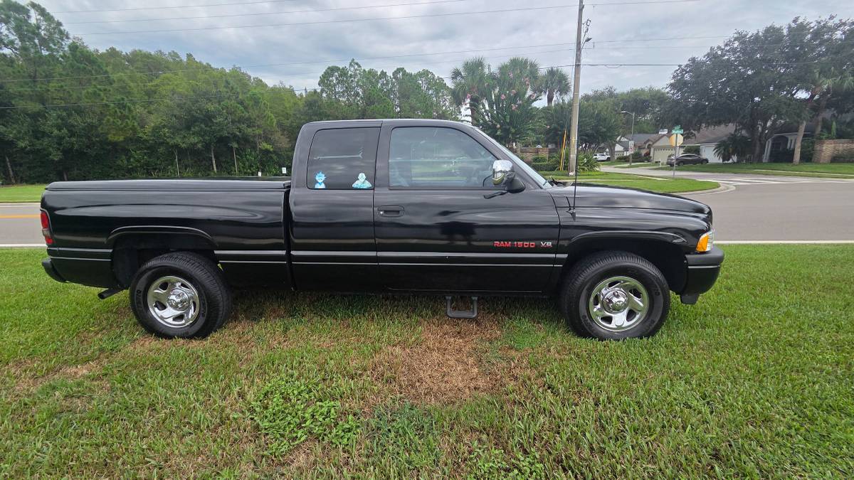 Dodge-ram-1500-crew-cab-magnum-1995-black-6