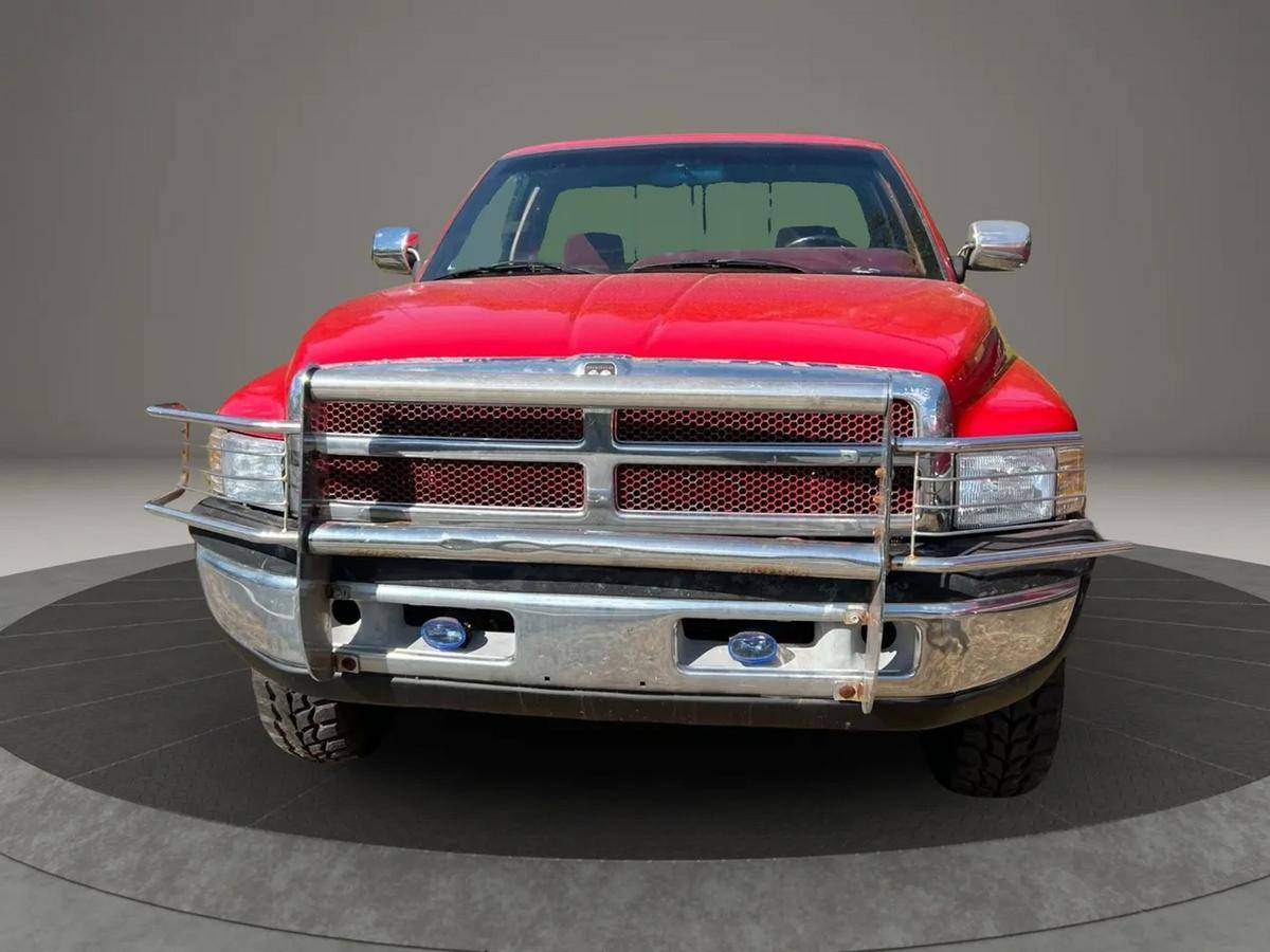 Dodge-ram-1500-pickup-4wd-1995-red