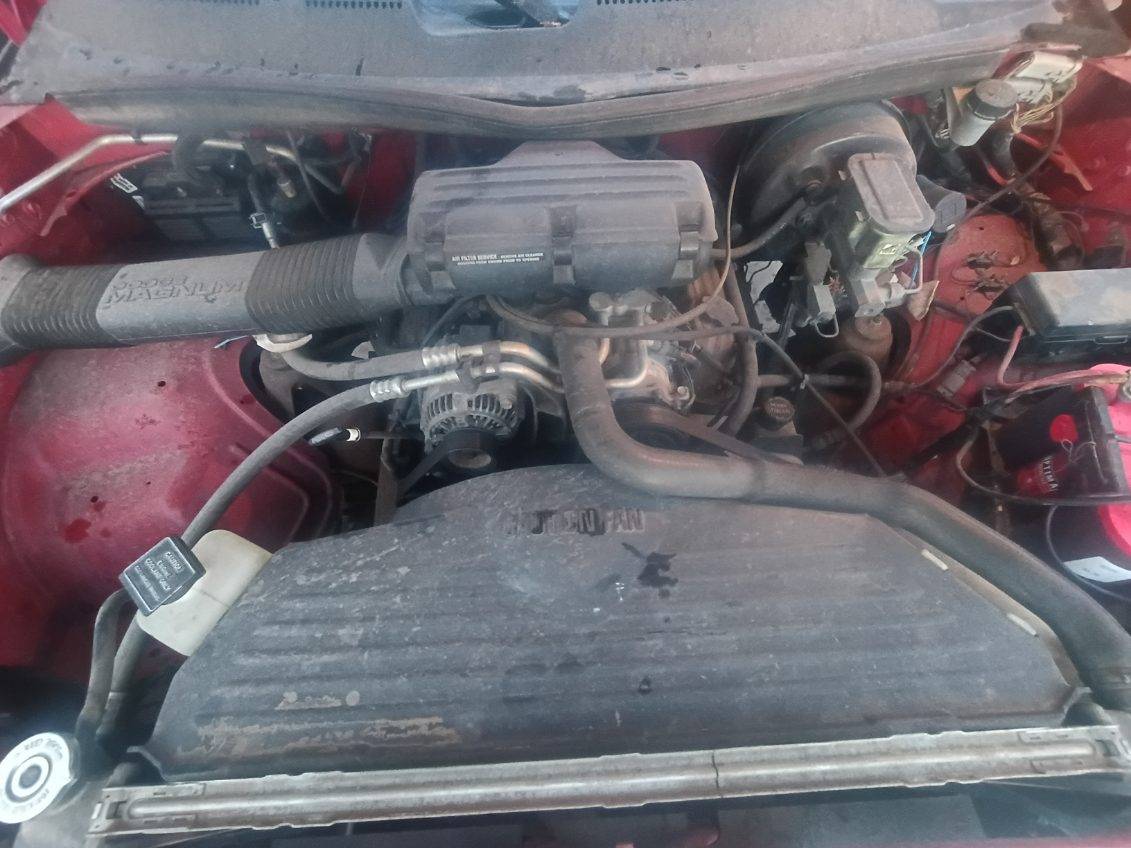 Dodge-ram-1500-quad-cab-1995-5
