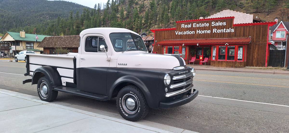 Dodge-ram-1949-black-3