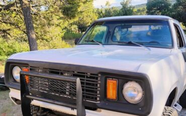 Dodge-ram-1977-white-1