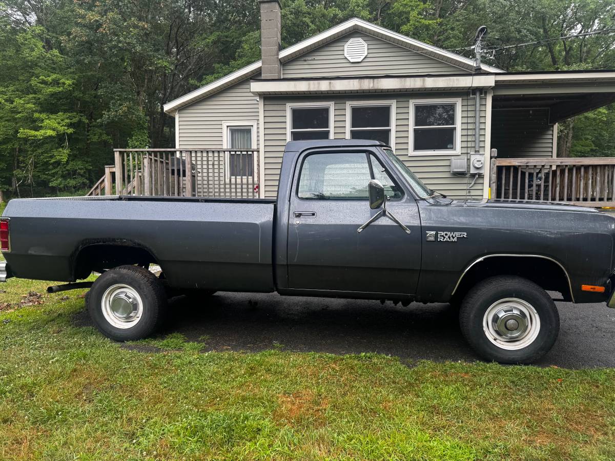 Dodge-ram-1987-2