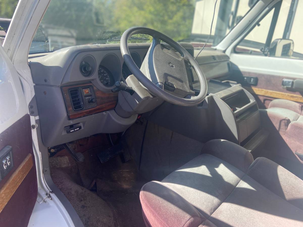 Dodge-ram-1994-white-6