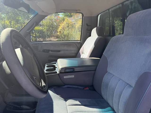 Dodge-ram-2500-1994-grey-3