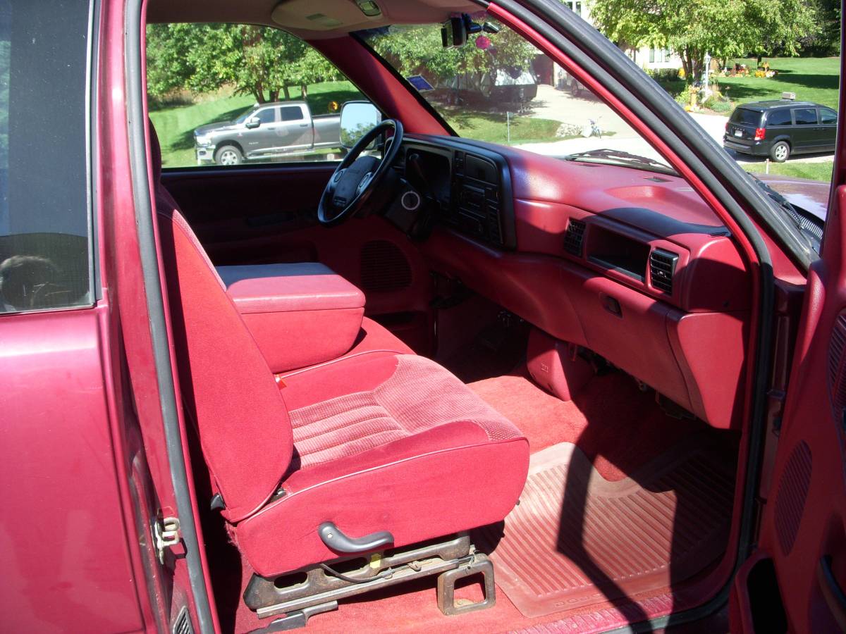 Dodge-ram-2500-1995-9