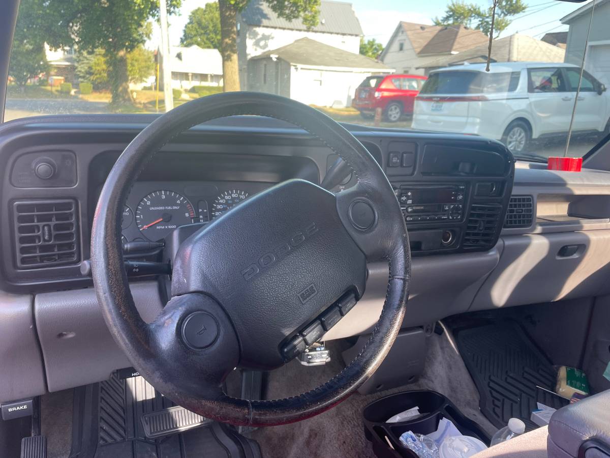 Dodge-ram-3500-slt-laramie-4x4-1995-red-1