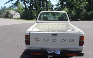 Dodge-ram-50-1991-white-3