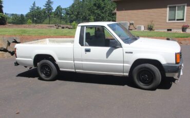 Dodge-ram-50-1991-white