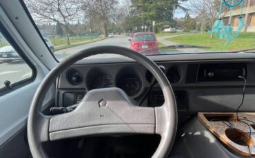 Dodge-ram-b150-1994-white-5