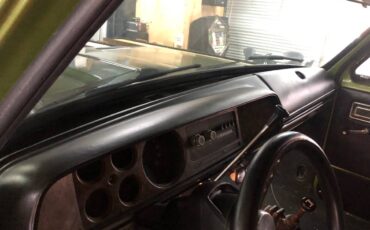 Dodge-ram-charger-1976-green-6