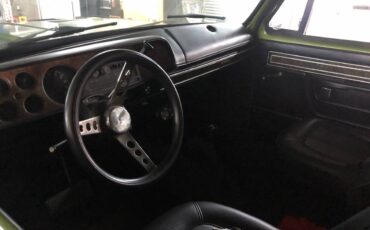 Dodge-ram-charger-1976-green-9