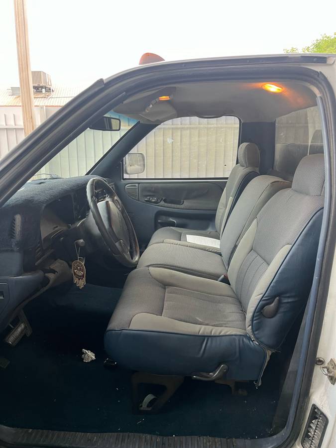 Dodge-ram-cummins-3500-laramie-slt-diesel-1995-white-2