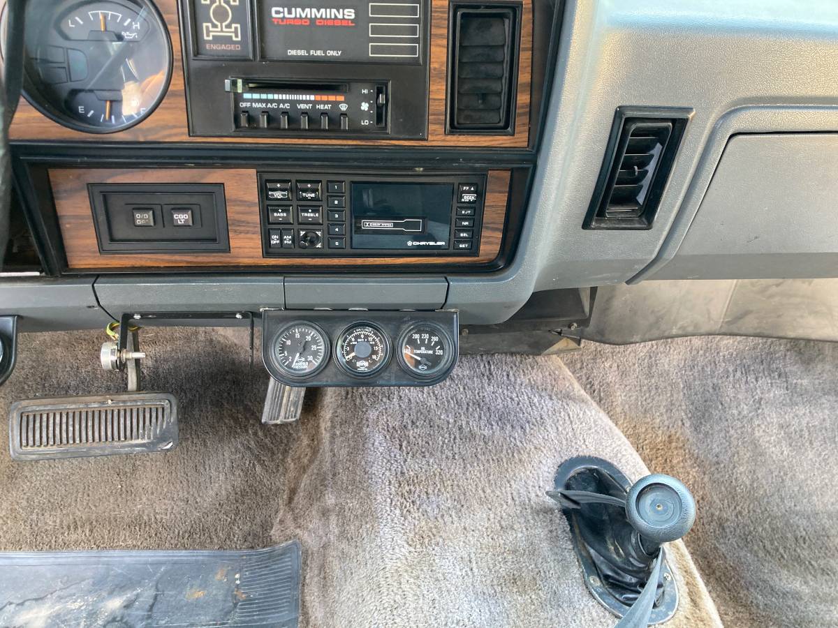 Dodge-ram-cummins-diesel-1991-14
