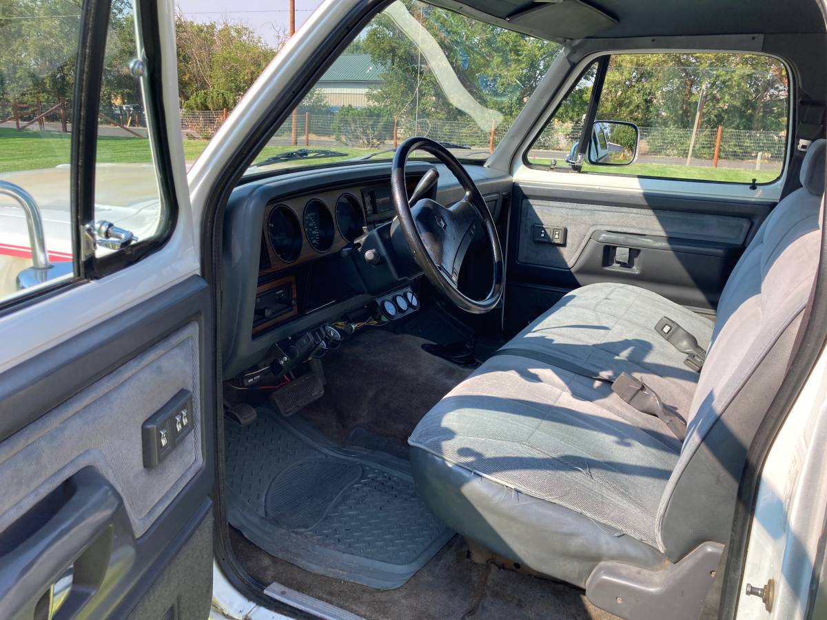 Dodge-ram-cummins-diesel-1991-8