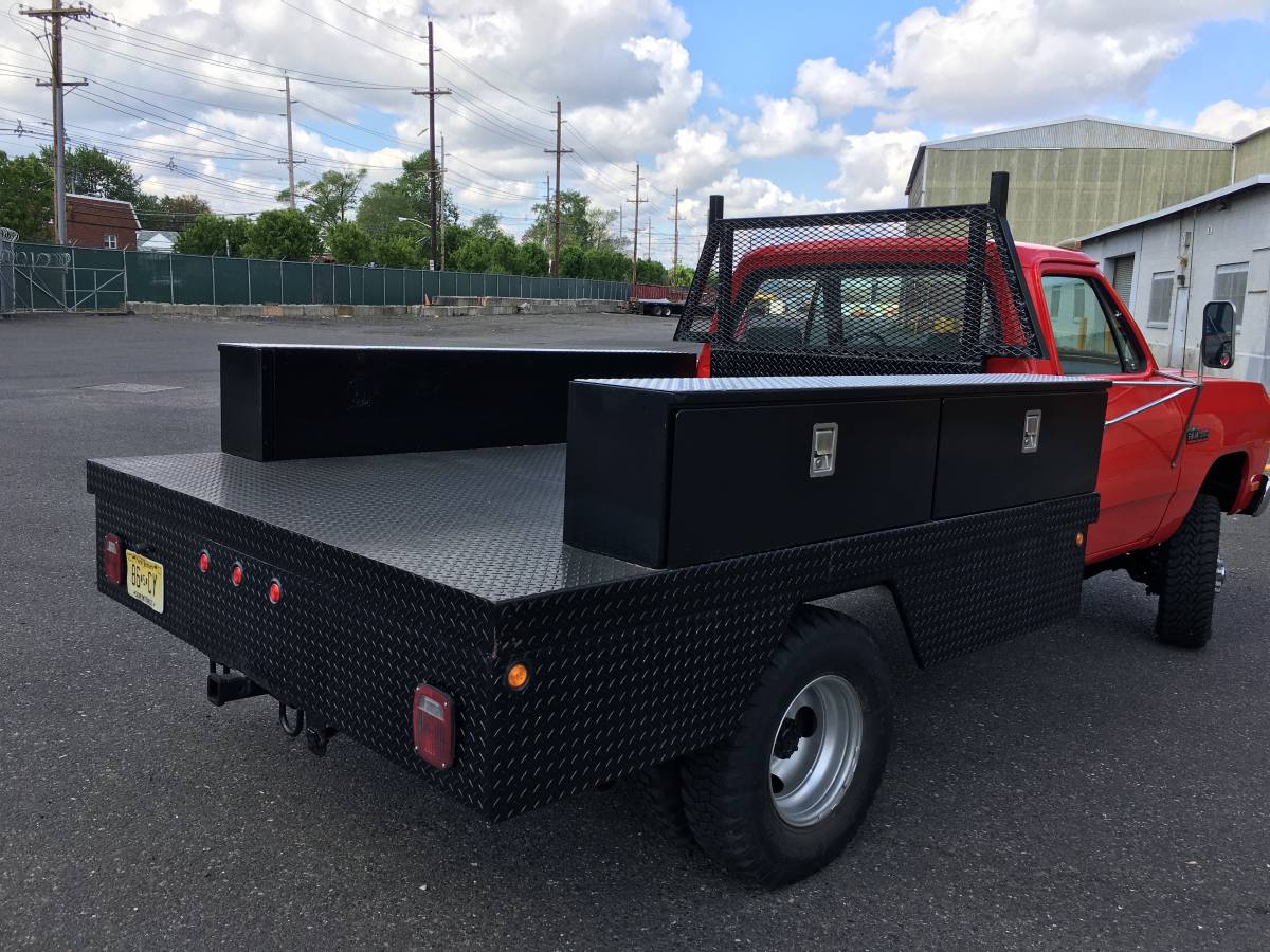 Dodge-ram-cummins-diesel-1991-red-13
