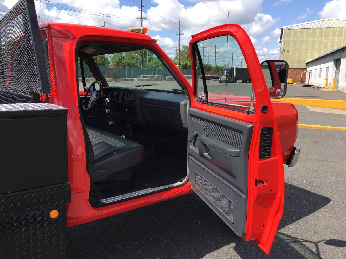 Dodge-ram-cummins-diesel-1991-red