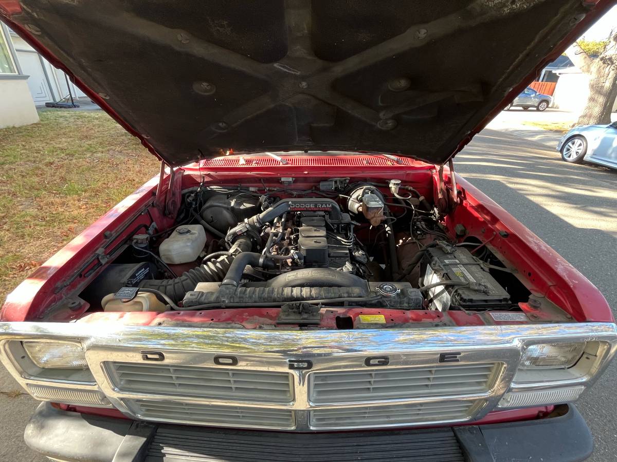 Dodge-ram-diesel-1991-red-10