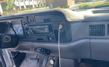 Dodge-ram-truck-diesel-1995-silver-10