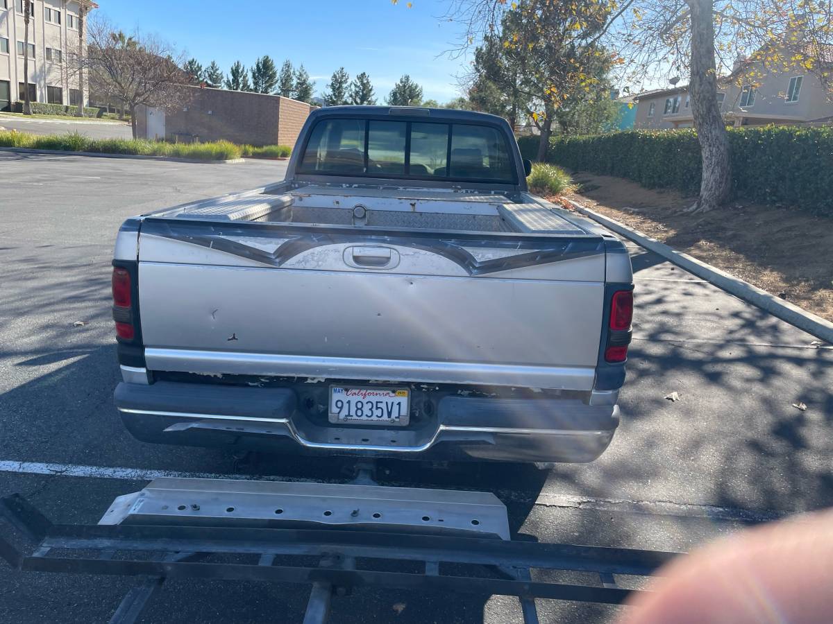 Dodge-ram-truck-diesel-1995-silver-6